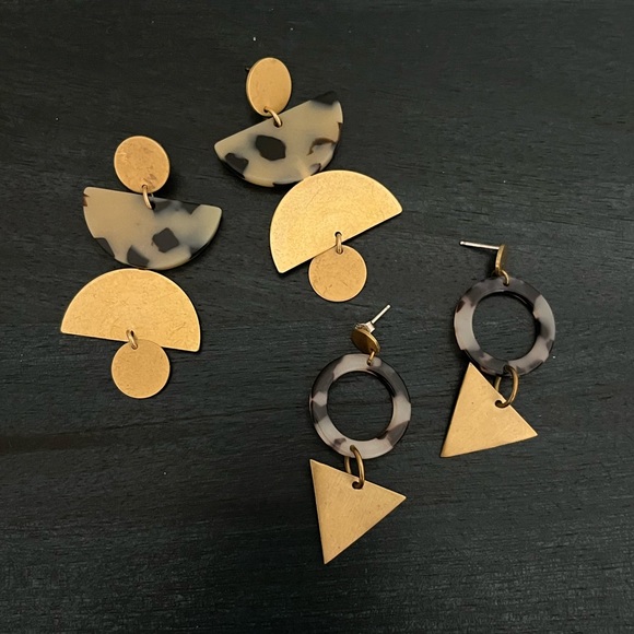 ✨ Modern Earring Bundle ✨ - Picture 2 of 6